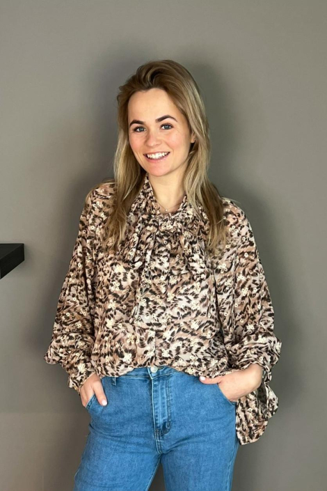 Typical Jill beige dames blouse