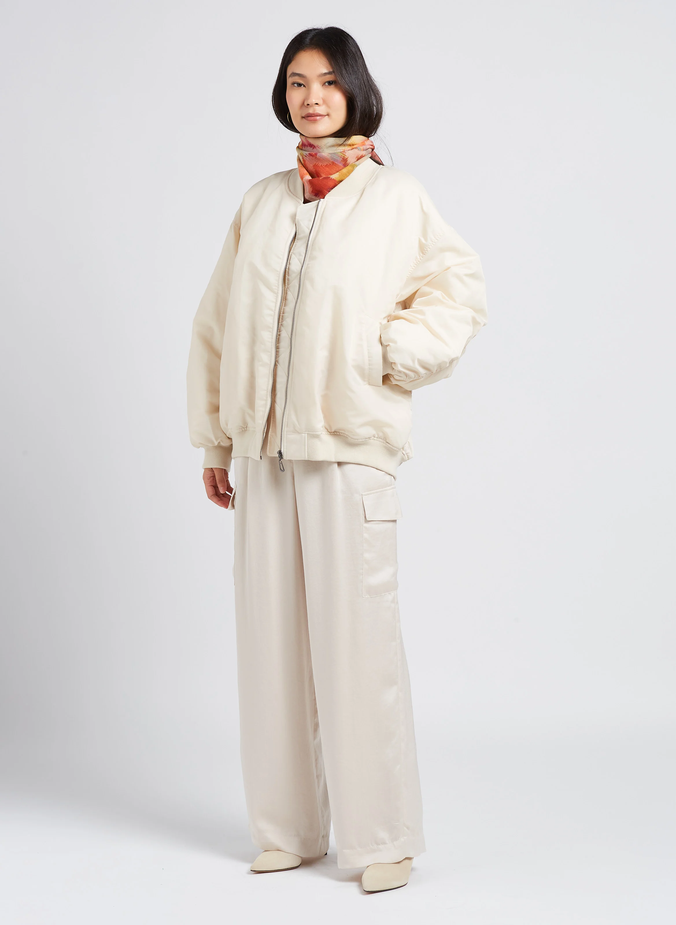 CARY - Pantalon cargo taille haute satiné | Doré