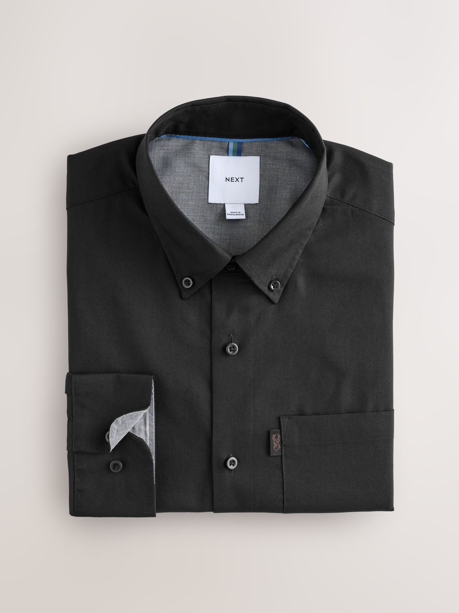 Zwart - Slim Fit - Gemakkelijk te strijken Oxford overhemd met doorlopende knopen