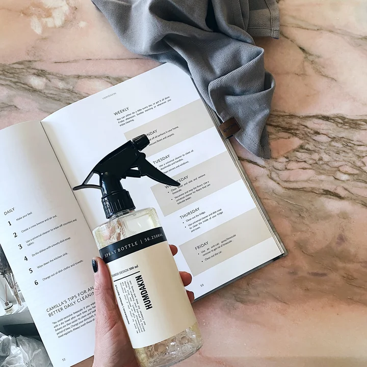 Humdakin - The Art of Organizing, Cleaning and Styling Buch