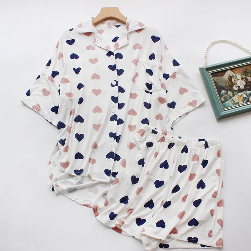 Dogini - Pyjamaset: shirt met korte mouwen en hartjesprint + shorts met elastische taille