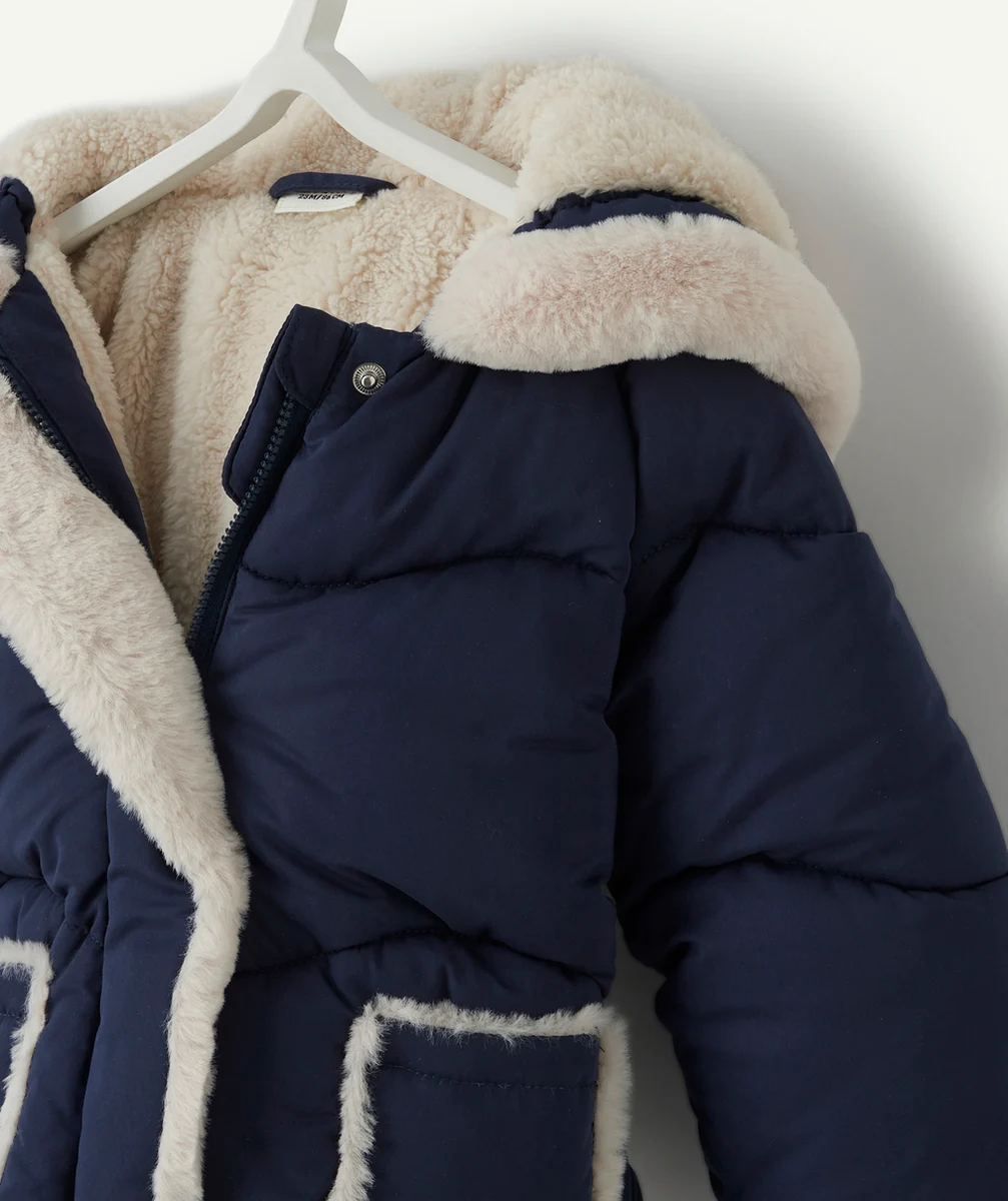 LA DOUDOUNE BÉBÉ FILLE BLEU MARINE EN REMBOURRAGE RECYCLÉ