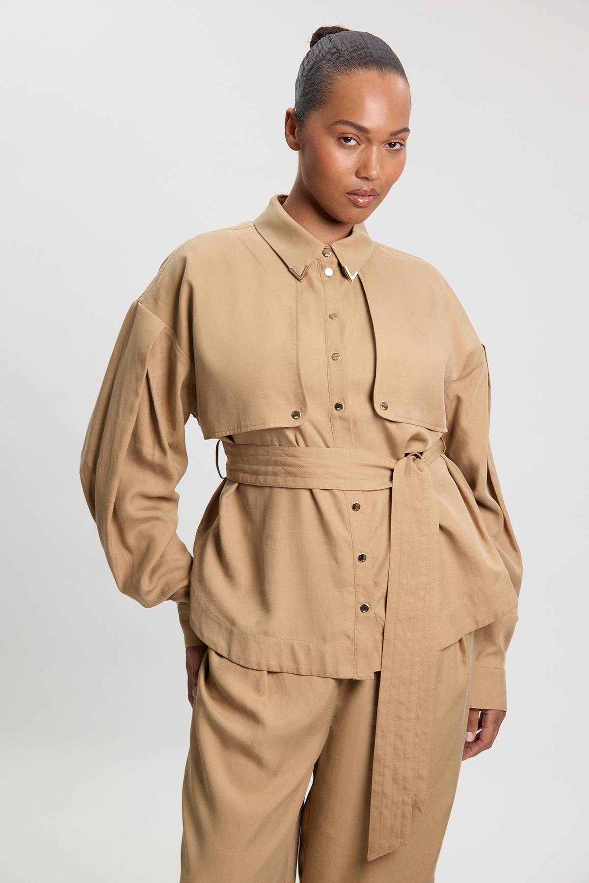 KarenMillen Chemise Grande Taille En Sergé De Cupro Style Utilitaire