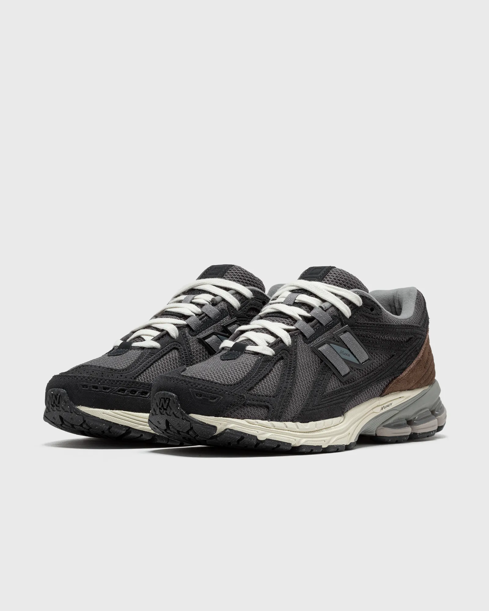 New Balance 1906