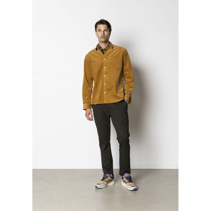 Clean Cut Copenhagen Jeppe corduroy shirt Warm sand