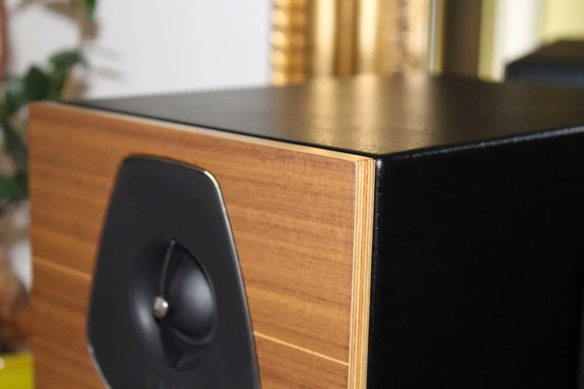 Sonus Faber Lumina II Noyer (la paire) Enceintes bibliothèque