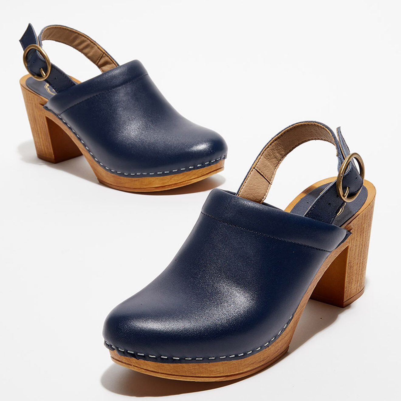 Apologie Studio Sabots en Cuir Nicole marine - Talon 8 cm