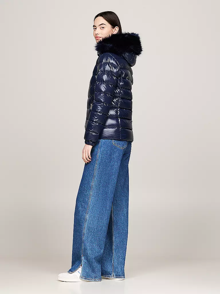 TOMMY JEANS Daunenjacke  dunkelblau