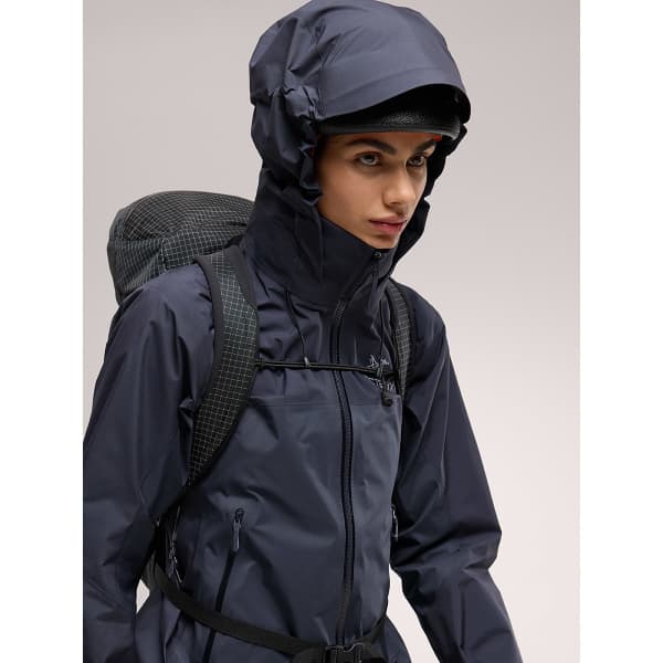 Veste randonnée ARC'TERYX BETA AR JACKET W BLACK SAPPHIRE