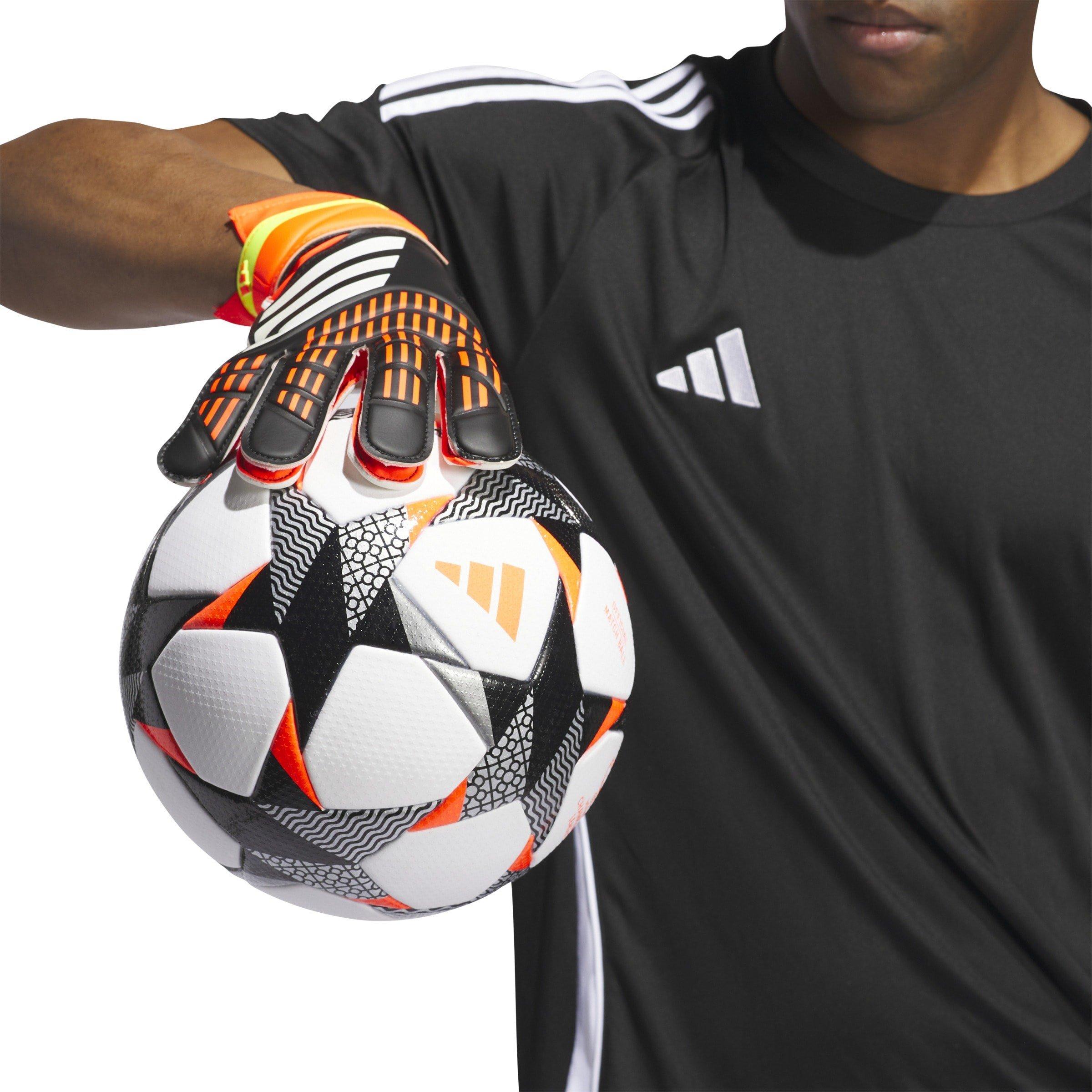 adidas Predator Training Goalkeeper Gloves Adults