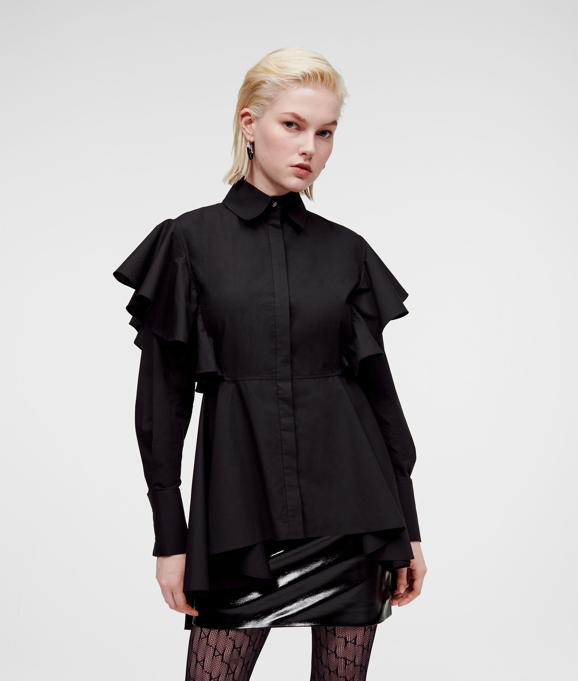 CHEMISE EN POPELINE FRONCÉE PAR HUN KIM