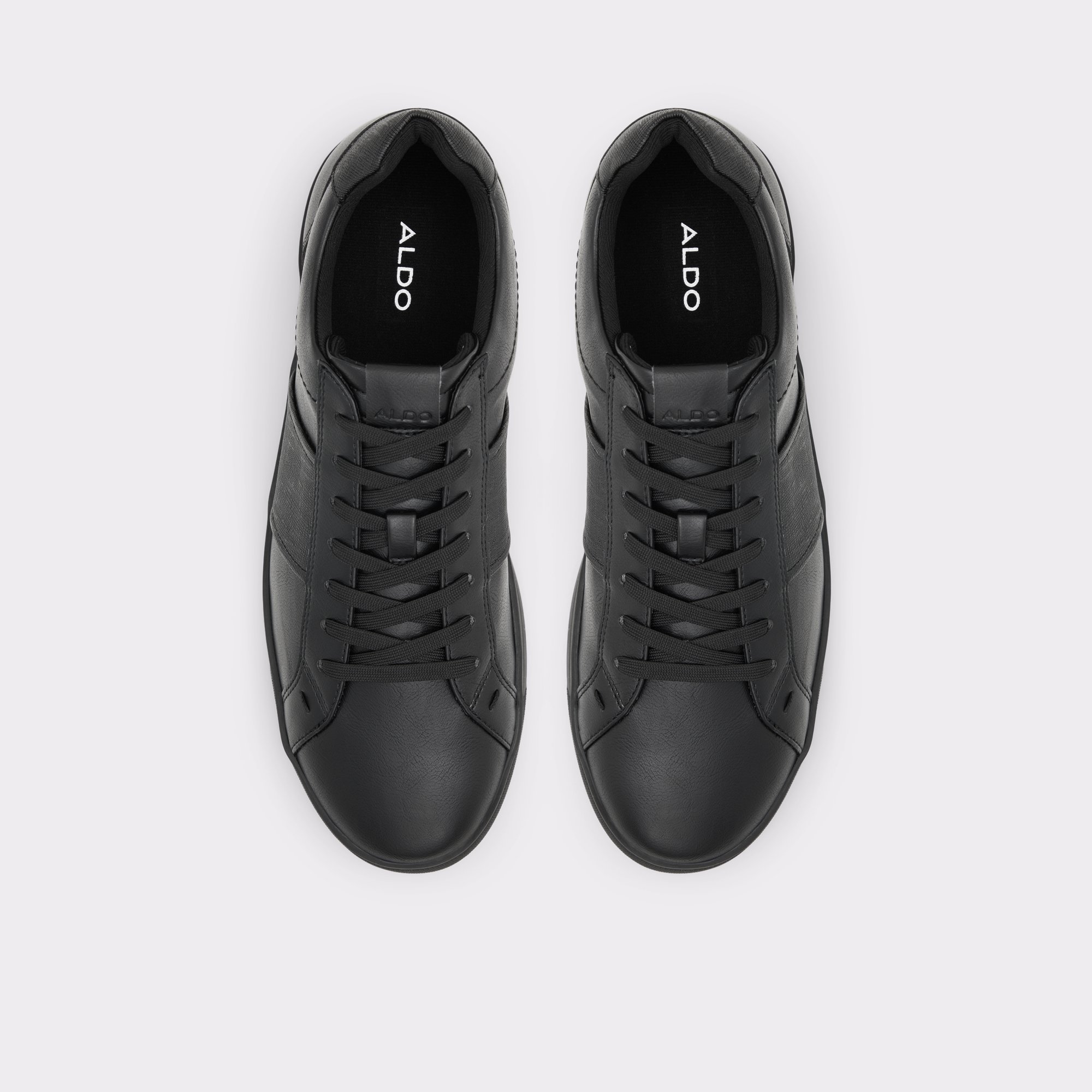 Monospec Black Synthetic Smooth Men Low top