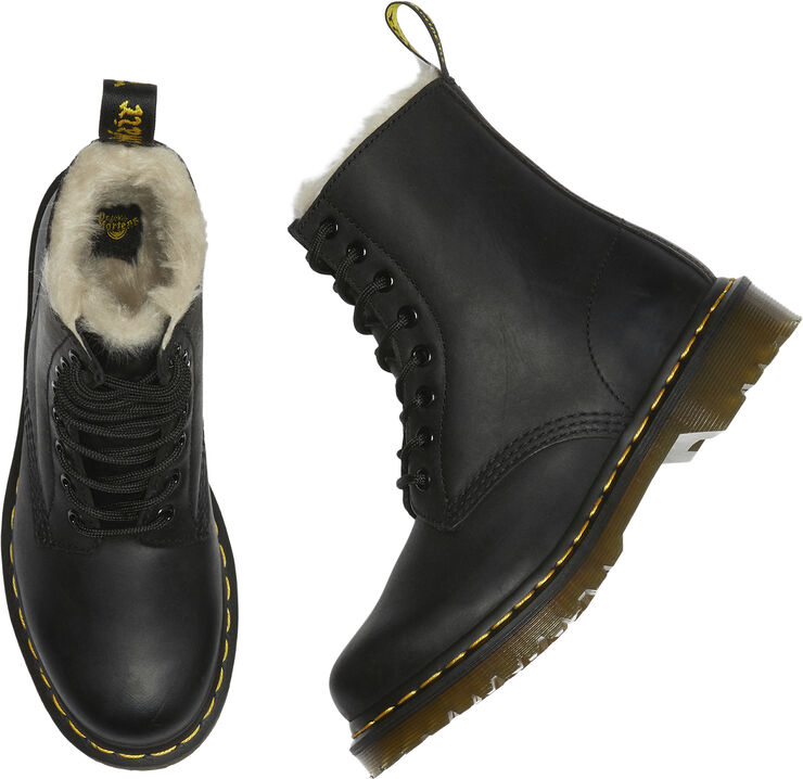 Dr. Martens Serena Black