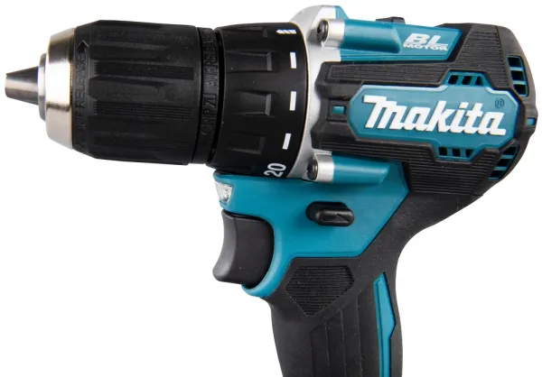 Makita DDF487RFE3 - Bor/driver - ledningfri - 2-hastigheders - nøgleløs borepatron 13 mm - 40 N·m - 3 batterier - 18 V