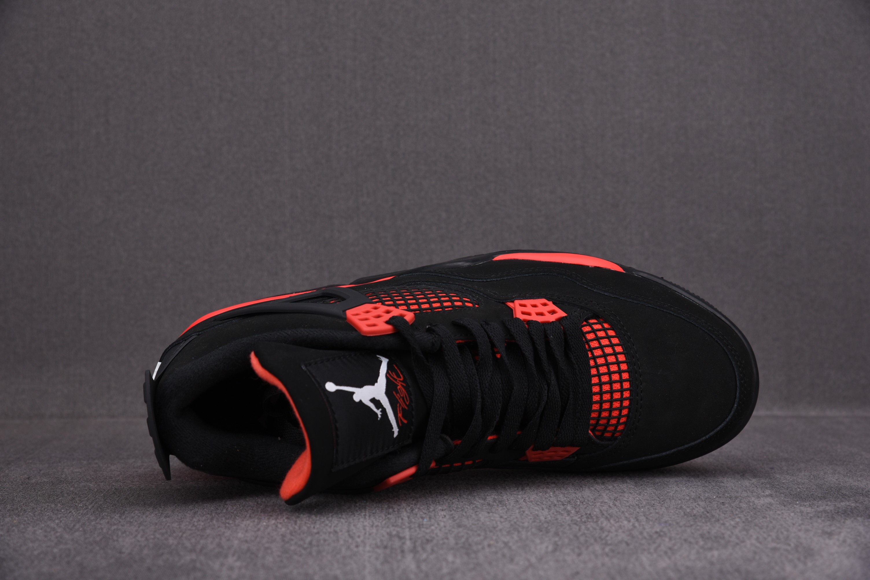 Jordan 4 Retro Red Thunder