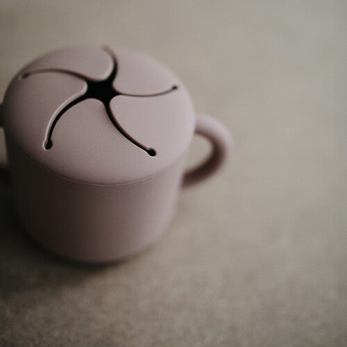Mushie siliconen snackbeker - soft lilac