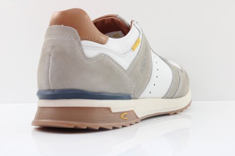 Camel Sneaker