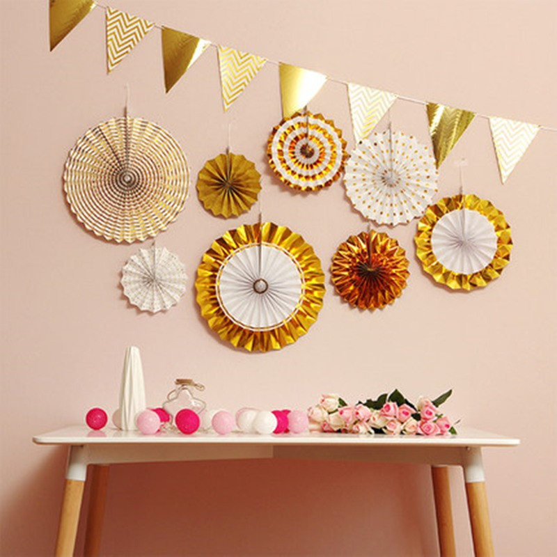 (8er Set) Papier Fächer Deko Rosetten Party / Geburtstag / Hochzeit - Gold / Weiss