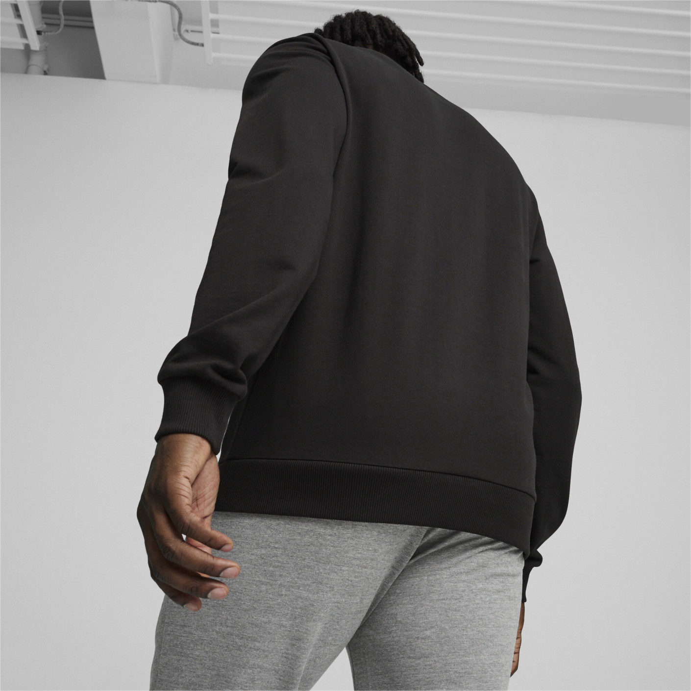 PUMA teamGOAL Casuals Crew Sweater Zwart Wit