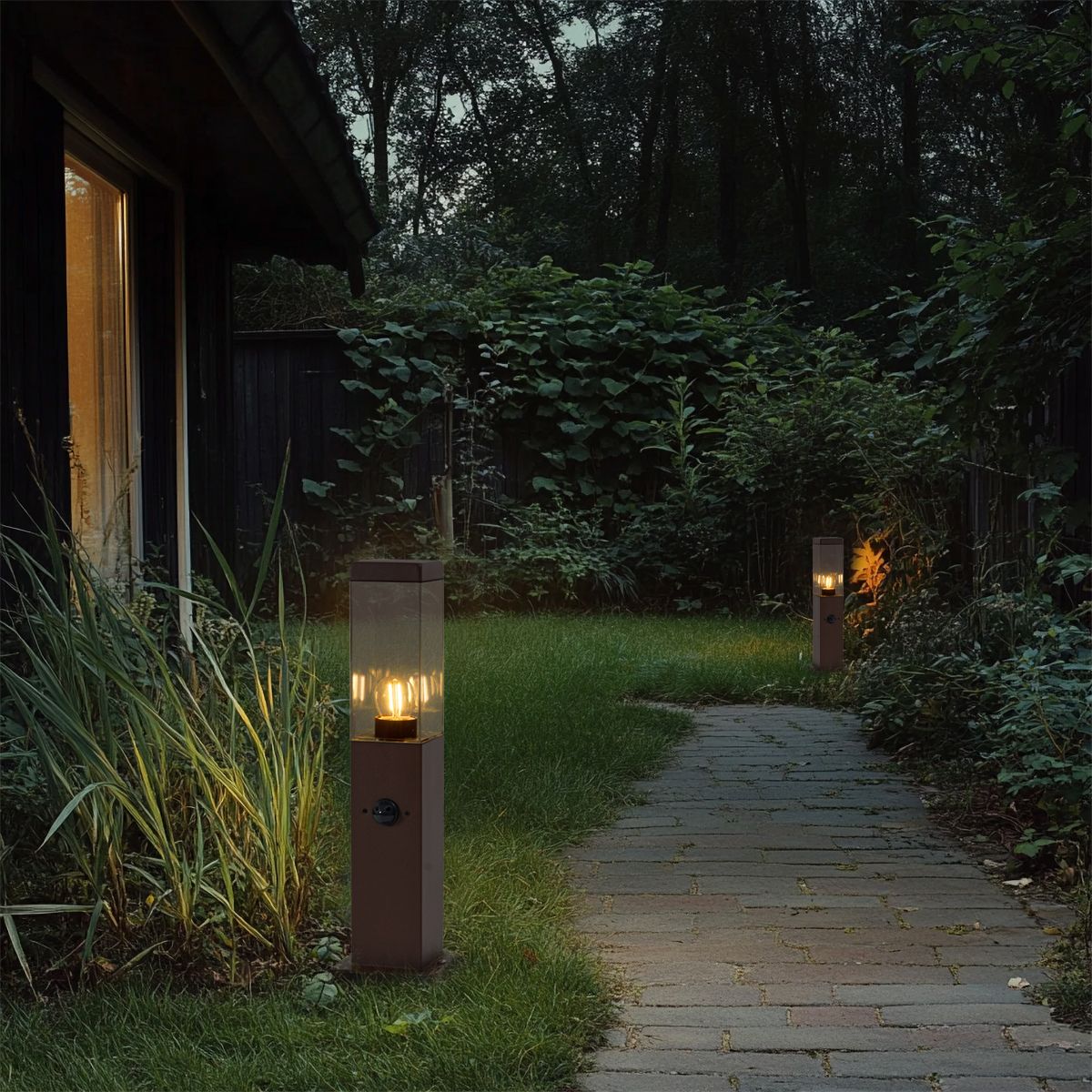 Buitenlamp roestbruin met helder glas 45cm IP44 met stopcontact en bewegingssensor - Malios