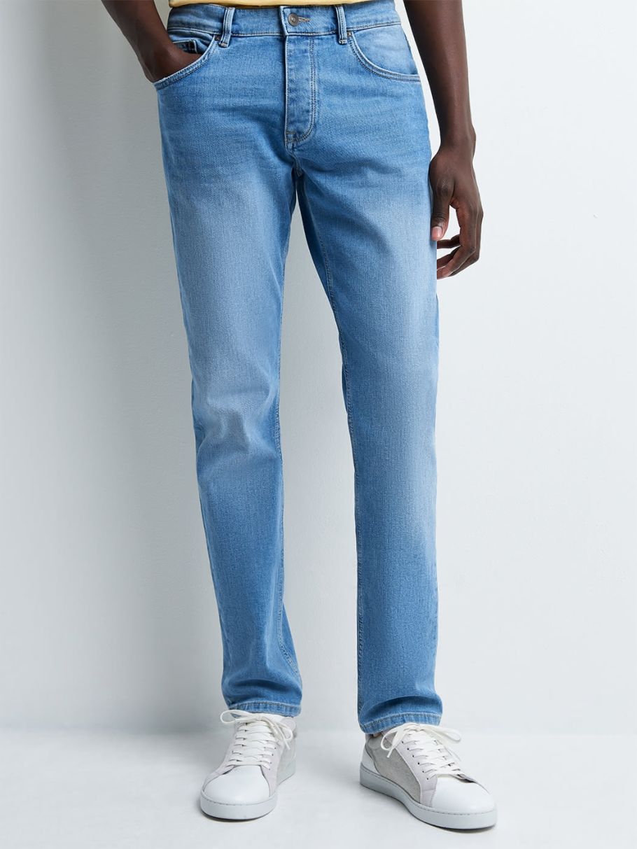 Jean slim en coton élasthane bleach