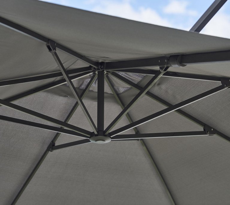 Cane-Line Hyde Luxe Tilt parasol 300x300 light grey