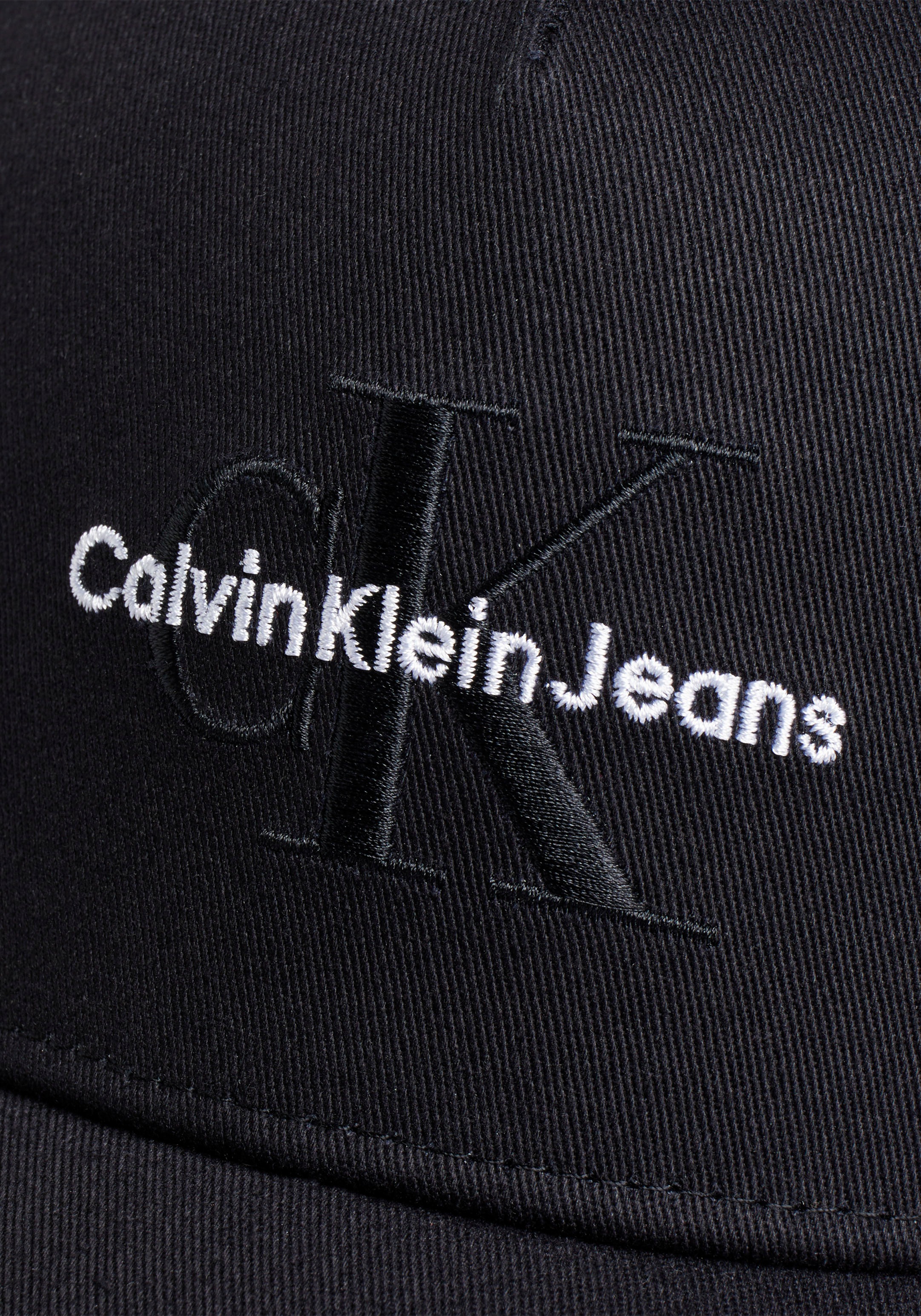 Calvin Klein Jeans Trucker Cap »MONO LOGO EMBRO TRUCKER HAT« mit Netz-Einsatz