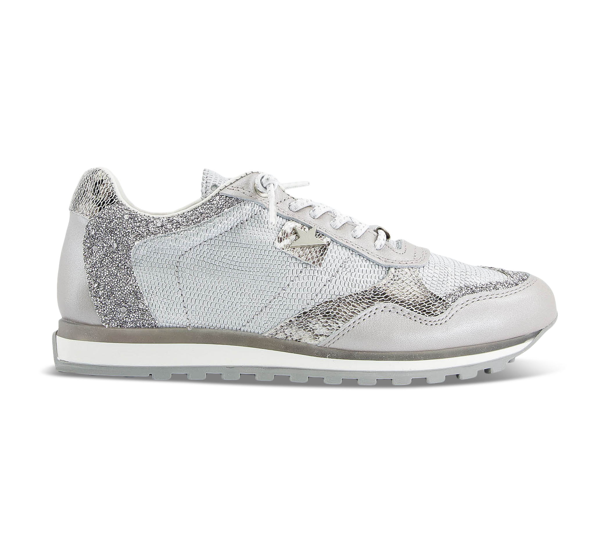1874 by Walder Sneaker low silber