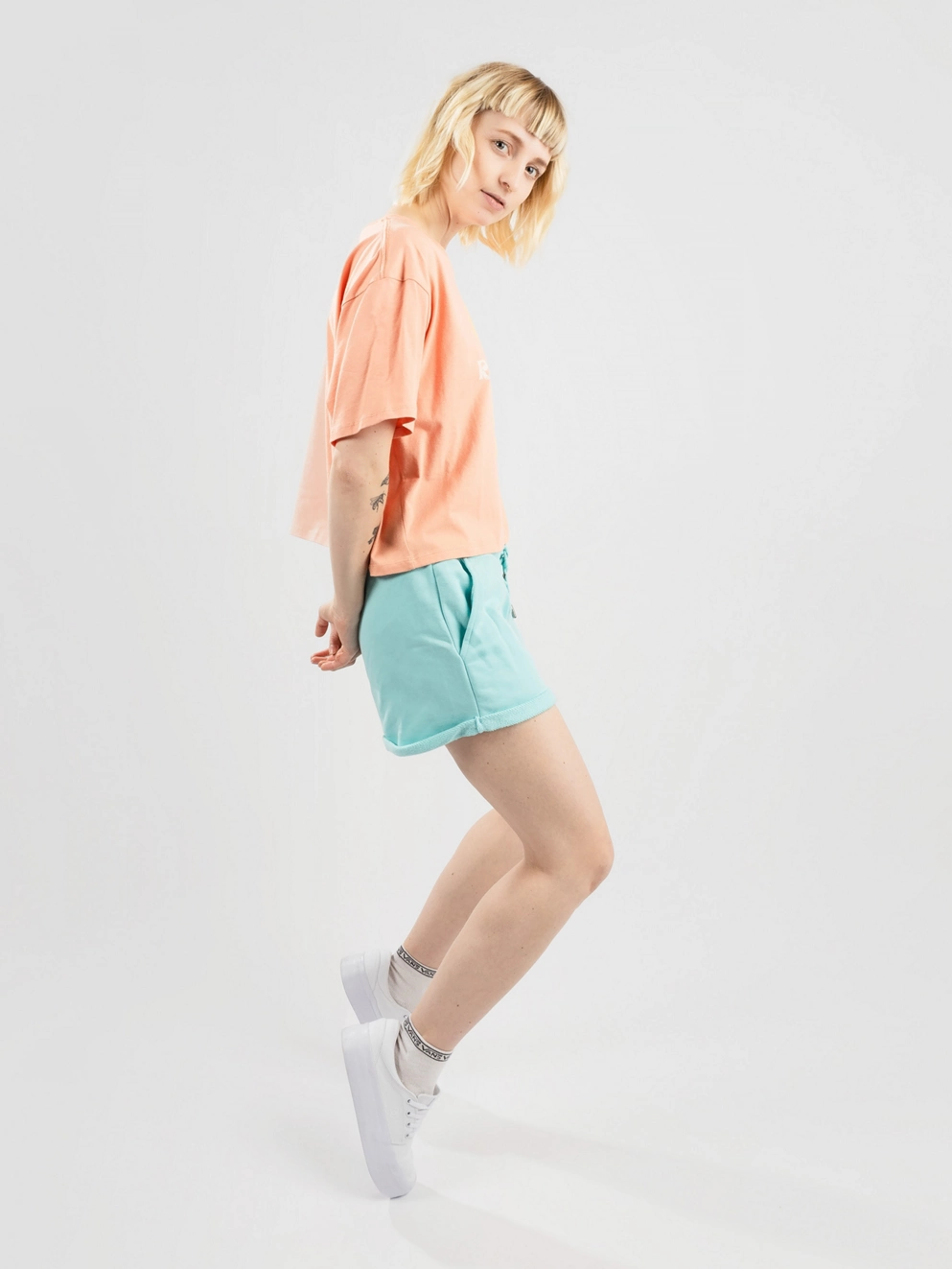 Kazane Oda Shorts waterspout