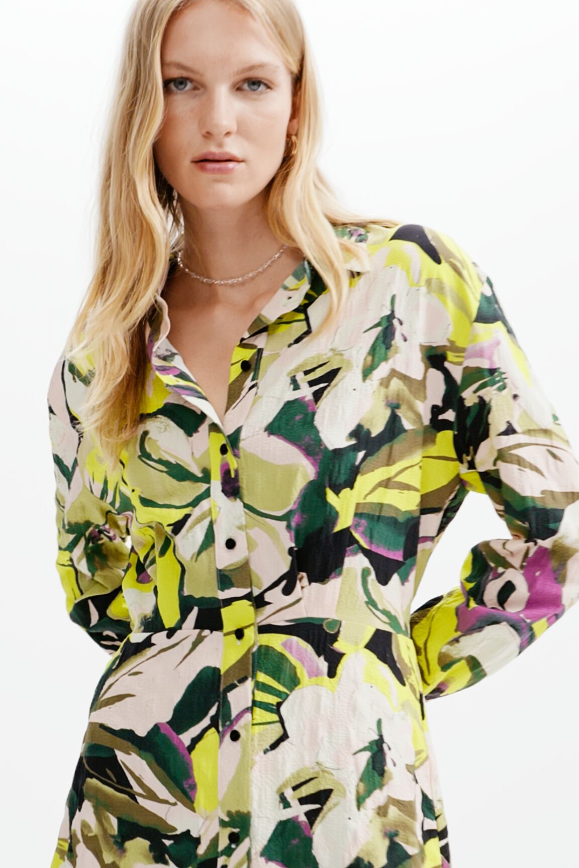 Robe chemise courte fleurs