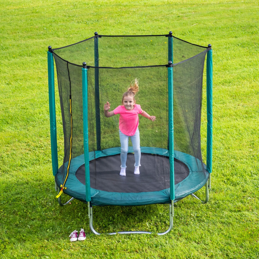 1,8 m großes Trampolin mit Sicherheitsnetz