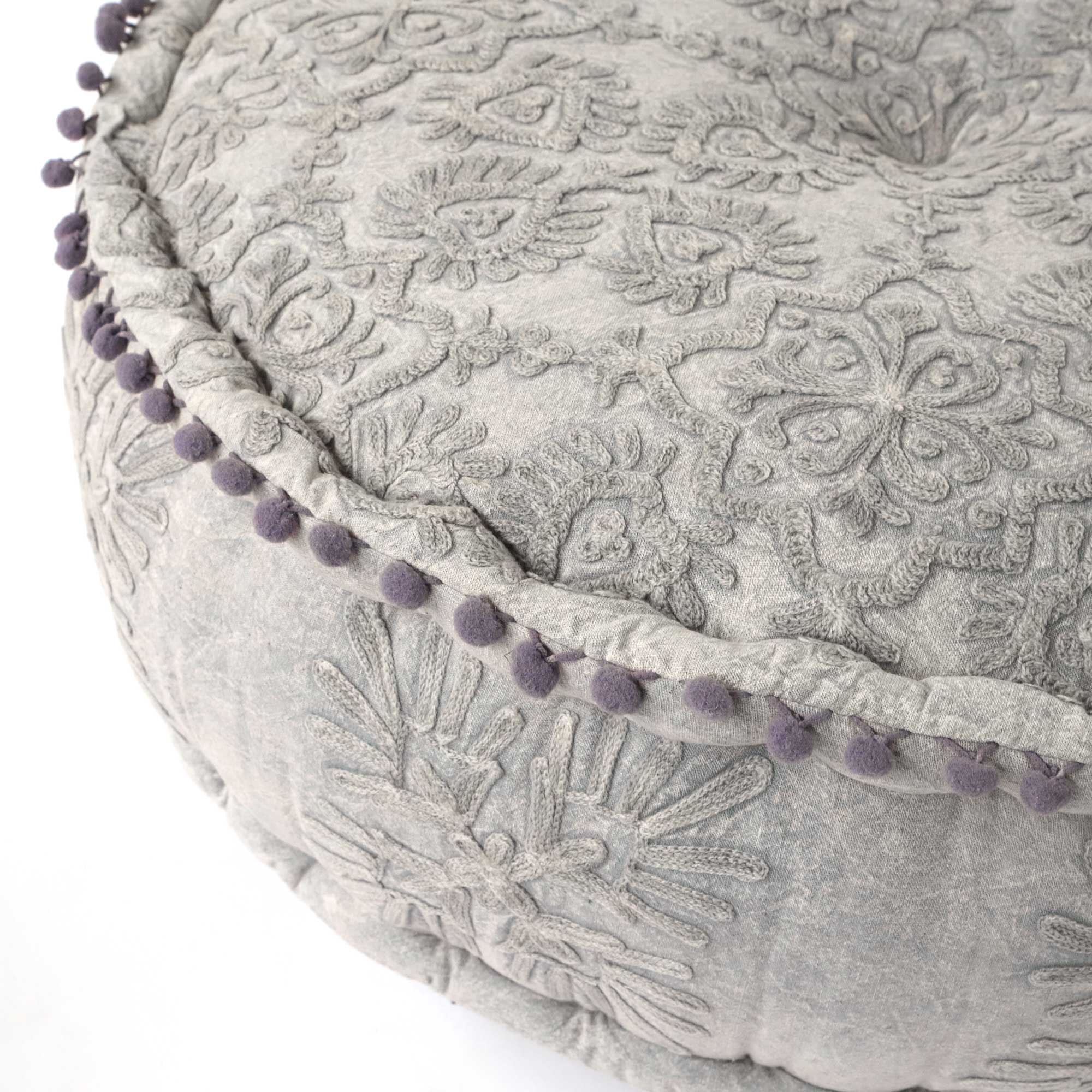 Pouf 'Tilak', grau, Ø 60 cm, H 20 cm von fischer's lagerhaus