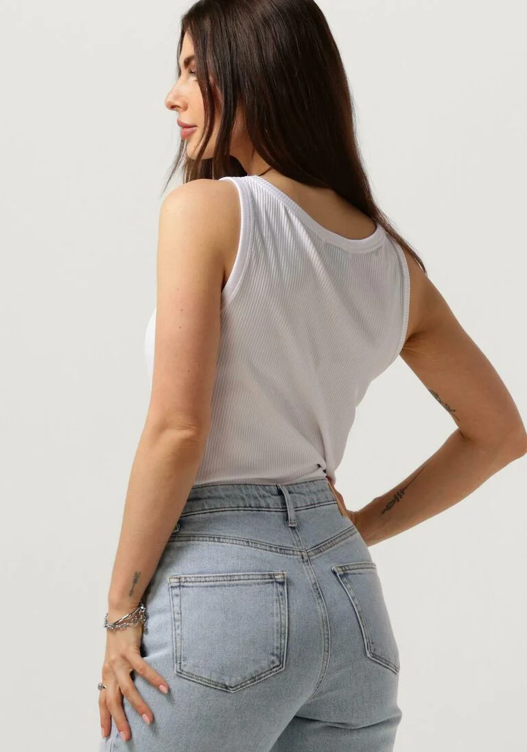 MY ESSENTIAL WARDROBE witte my essential wardrobe top katemw top