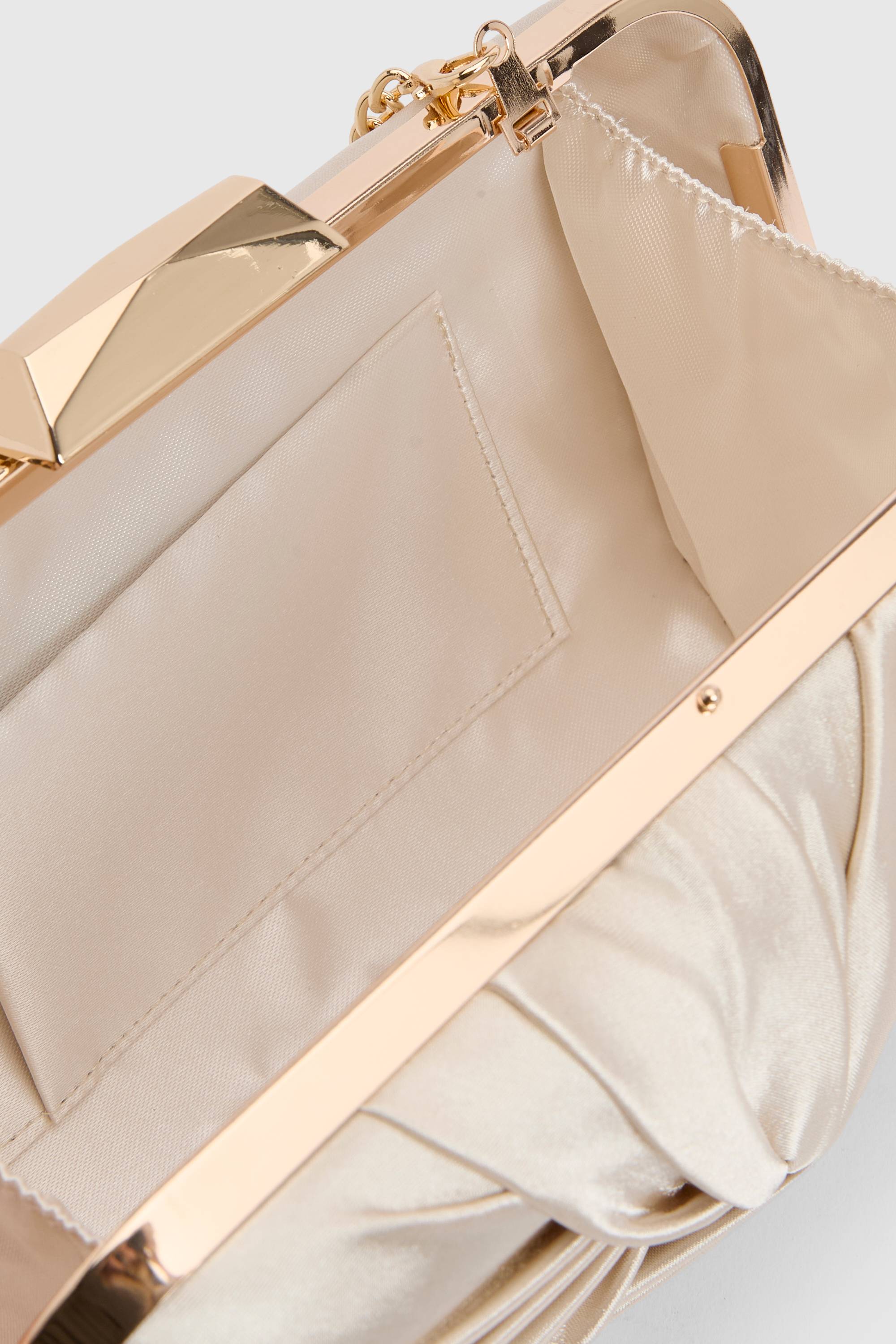 Oasis Pochette Torsadée En Satin Beaut