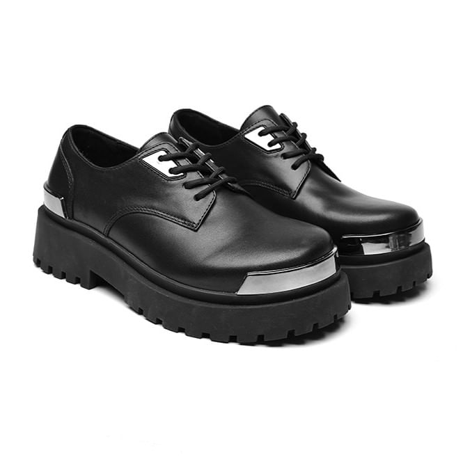 Malnia Home - Veterschoenen met metalen neus en imitatieleer