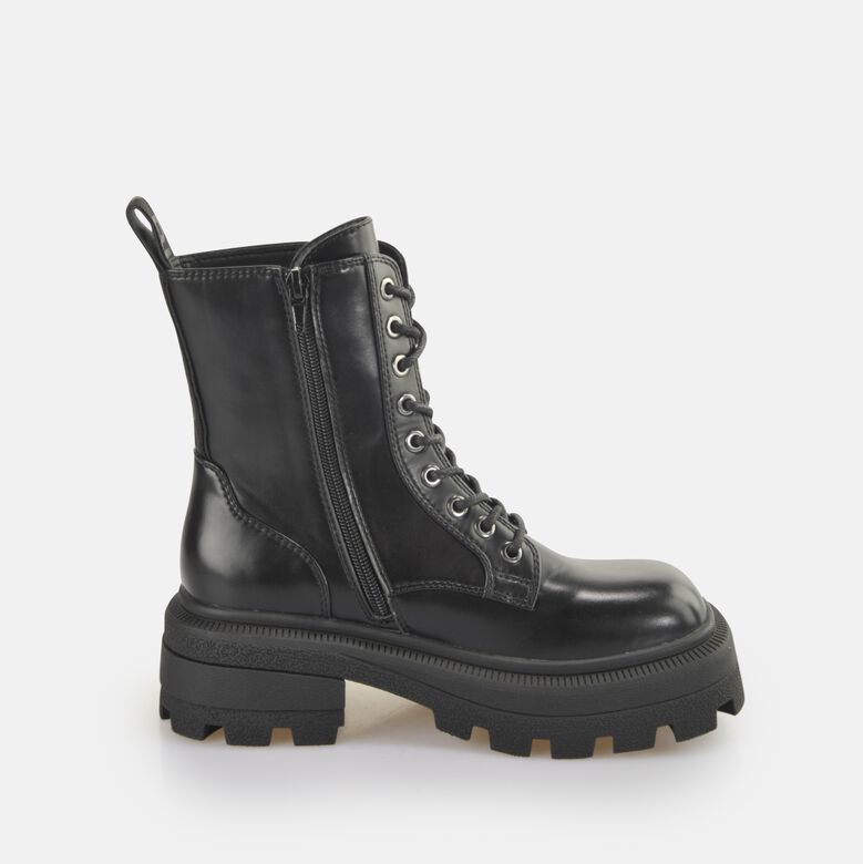 Nabu Lace Up Mid