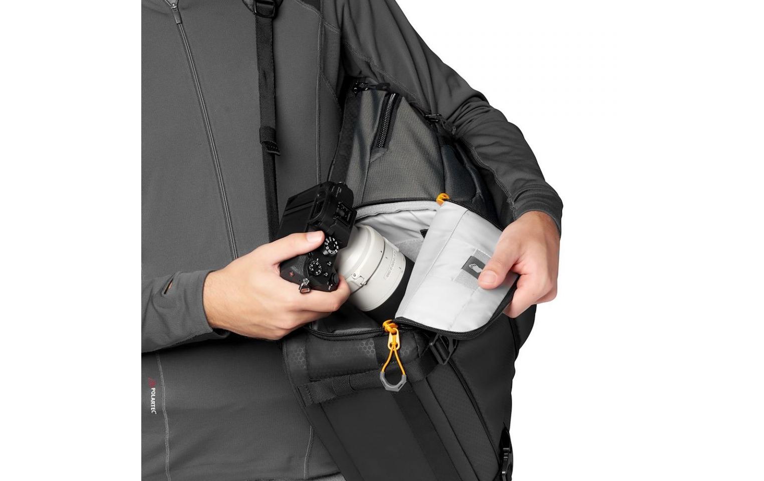 Fotorucksack Fastpack BP 250 AW III SchwarzReiserucksack für Systemkameras und DSLR-Kameras mit ausreichend Platz für Objektive und persönliche Gegenstände