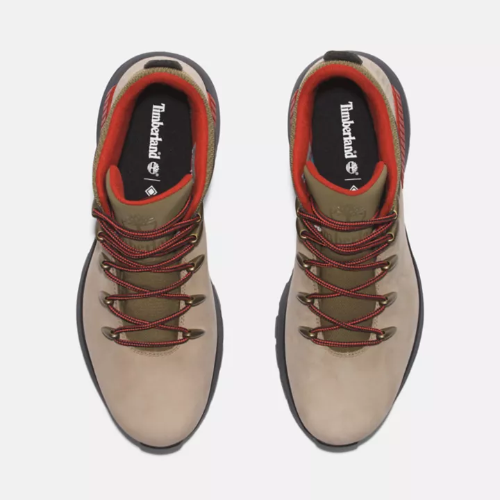 Bota de caminhada impermeável Sprint Trekker para homens na cor bege.
