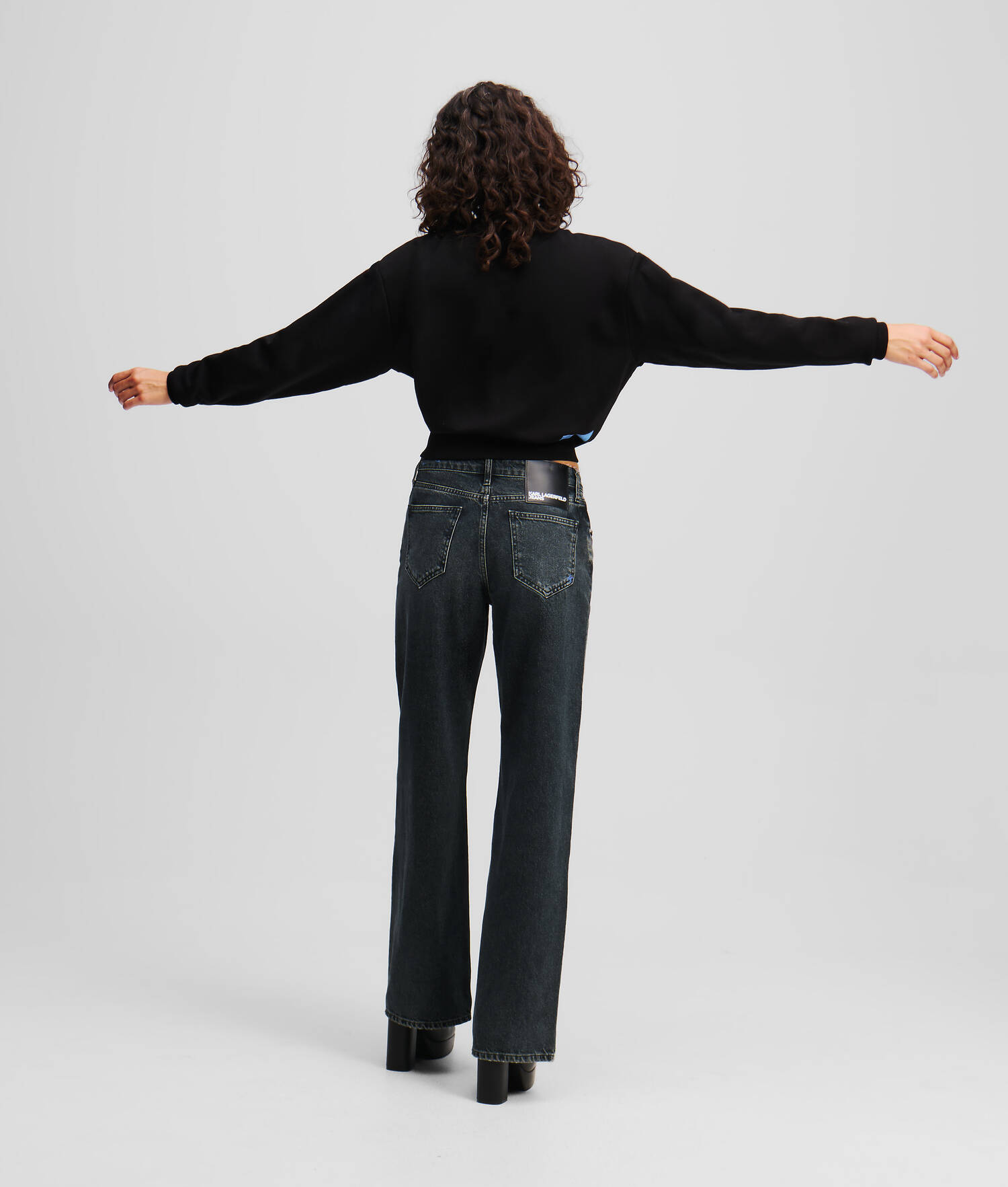 JEAN DÉCONTRACTÉ TAILLE MI-HAUTE - Bleu délavé Noir