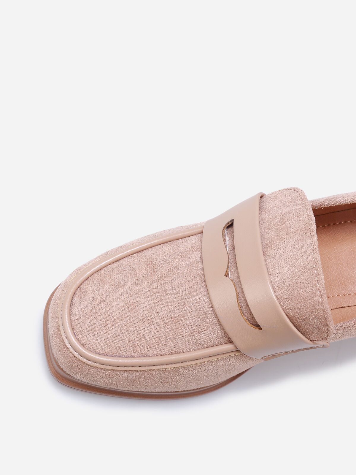 Mocassins bi-matériel à talon- Taupe