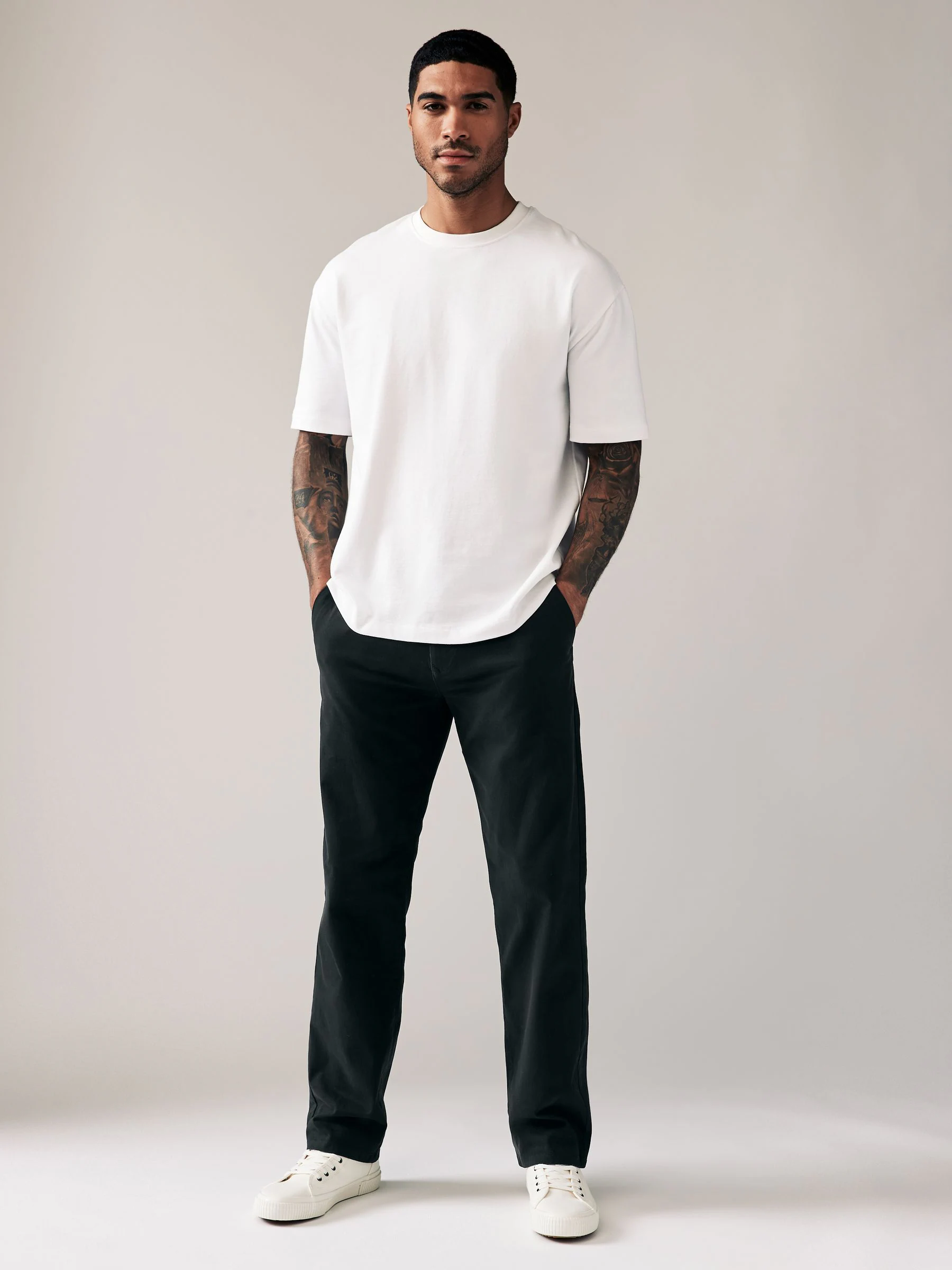 Zwart - Relaxed fit - Stretchy chino