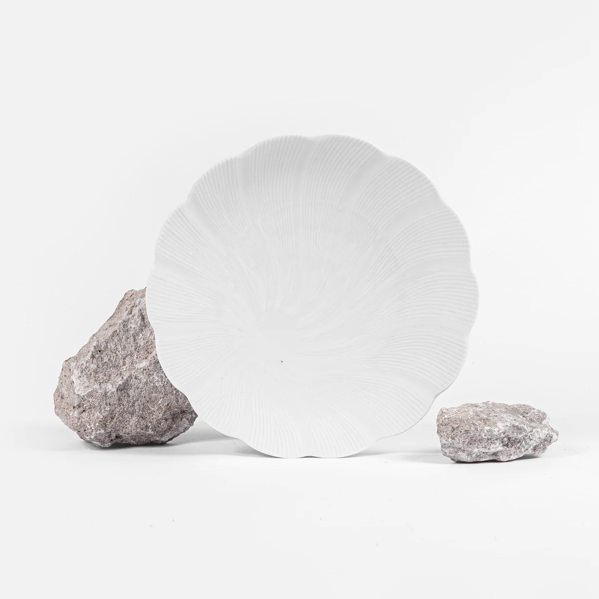 Assiette plate TAHITI blanche (25cm) OGRE La Fabrique