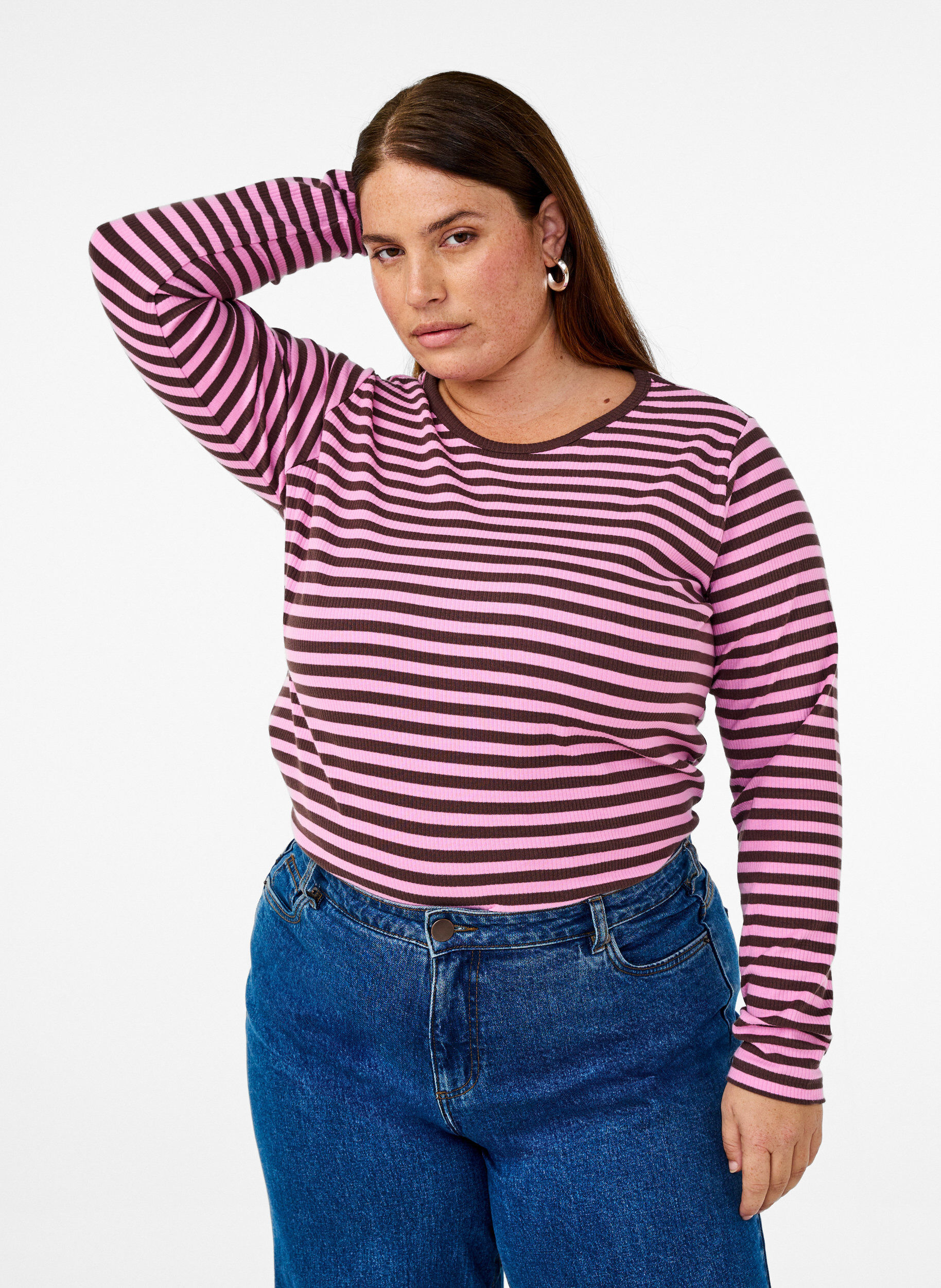 Stribet bluse med lange ærmer