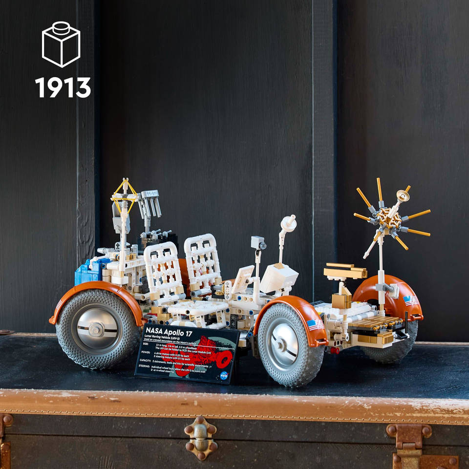 LEGO Technic NASA Apollo maanwagen – LRV 42182