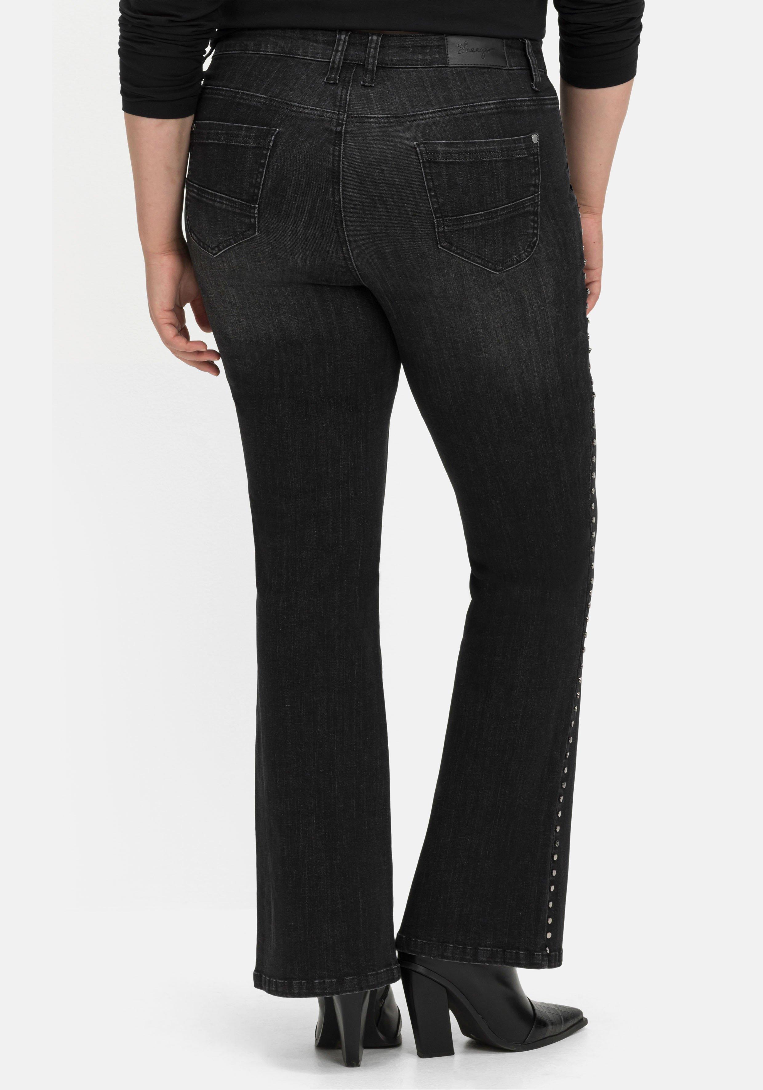 Bootcut-Jeans mit Nieten seitlich, in High-Heel-Länge