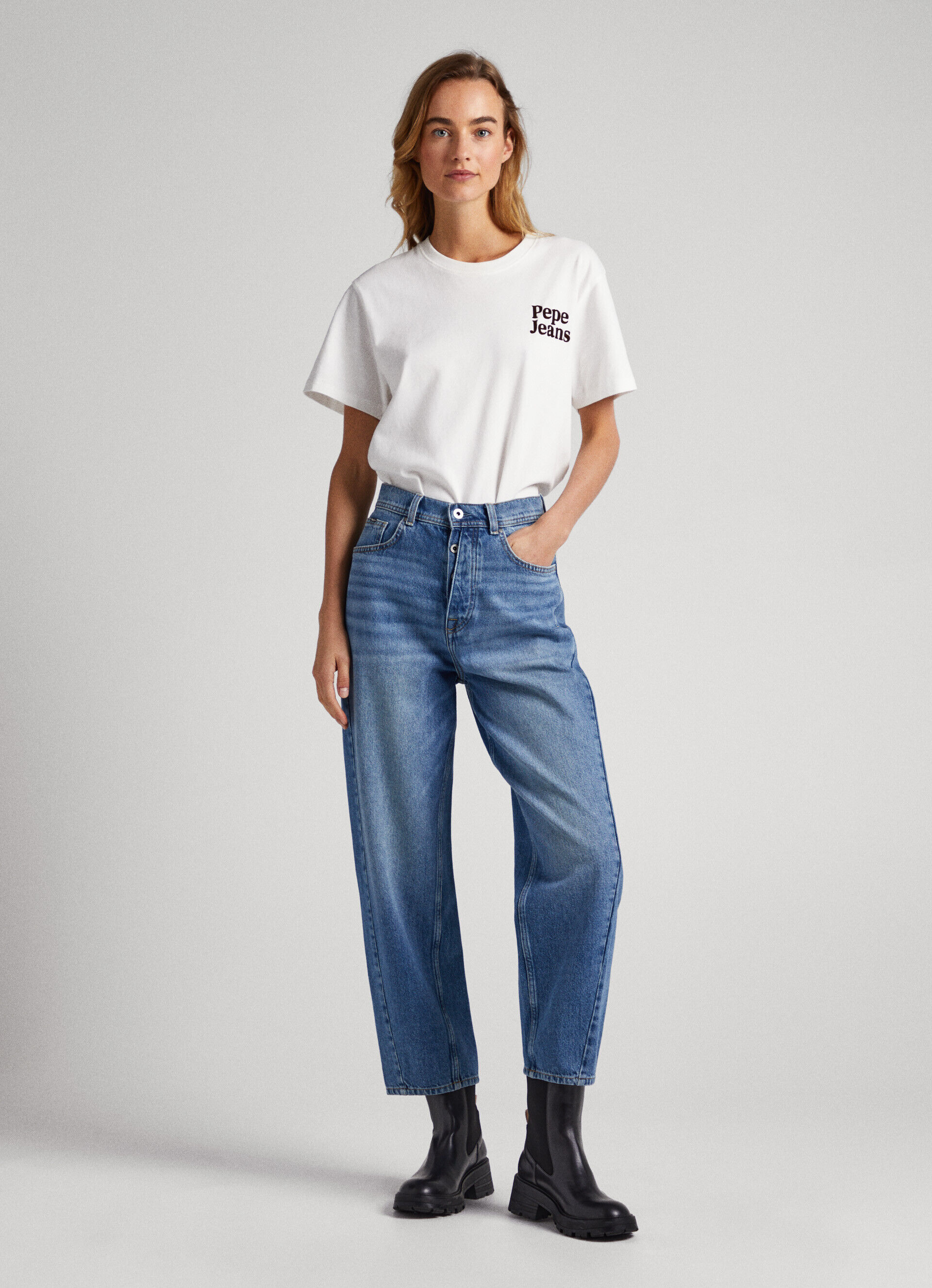 JEANS ADDISON FIT BALLOON TIRO ALTO - jeans