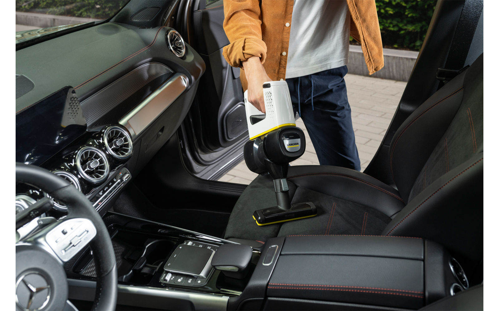 Kärcher Akku-Staubsauger VC 4 Cordless myHome Car inklusive Wandhalterung