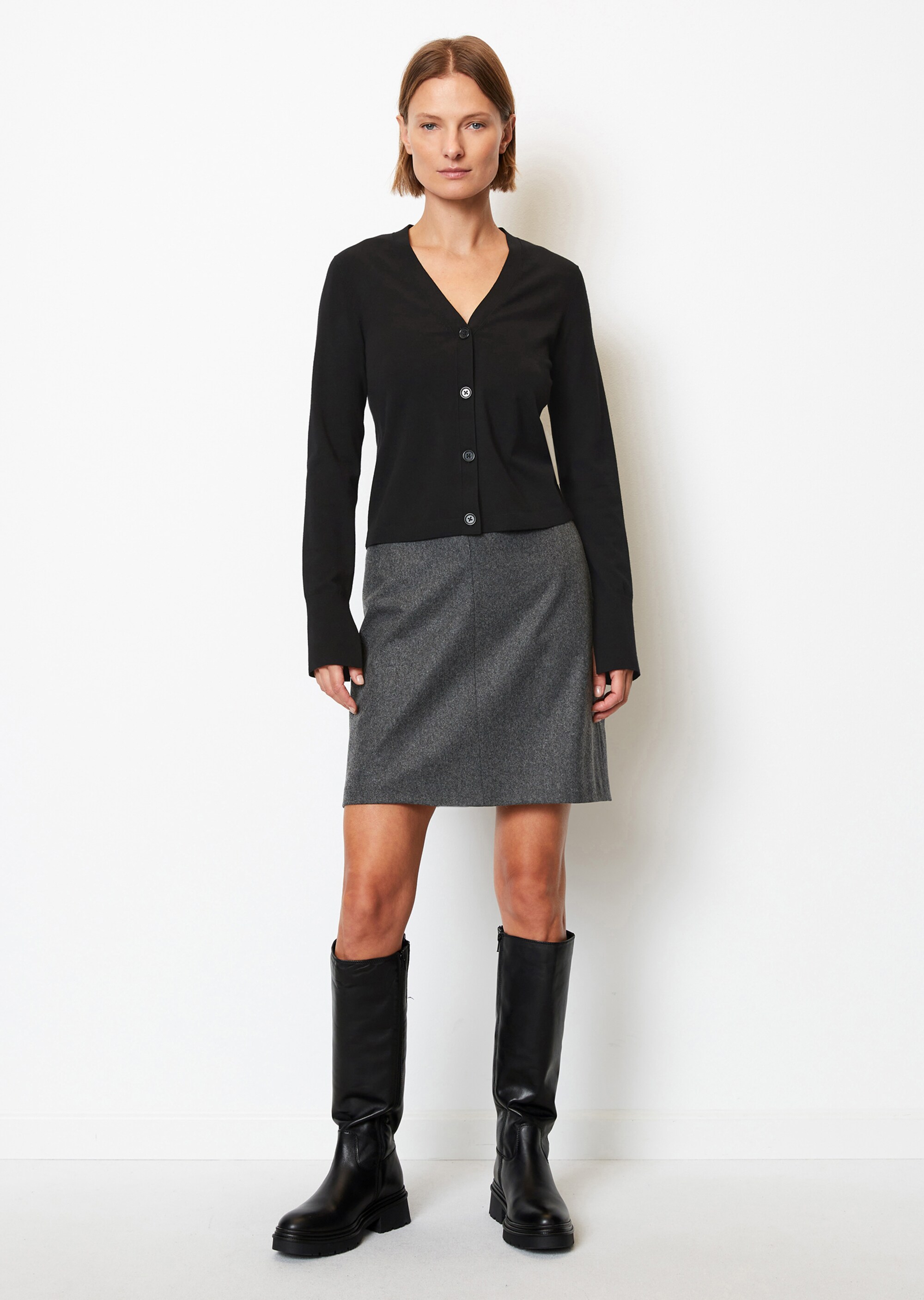 Feinstrick-Cardigan slim aus LENZING™ ECOVERO™