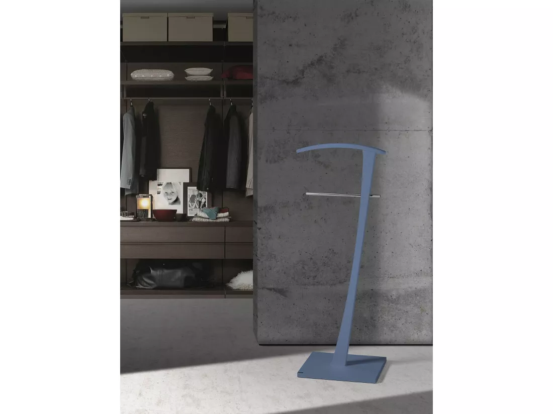 Valet de nuit - H115cm x L48cm x P28cm - hêtre massif bleu - Lindes