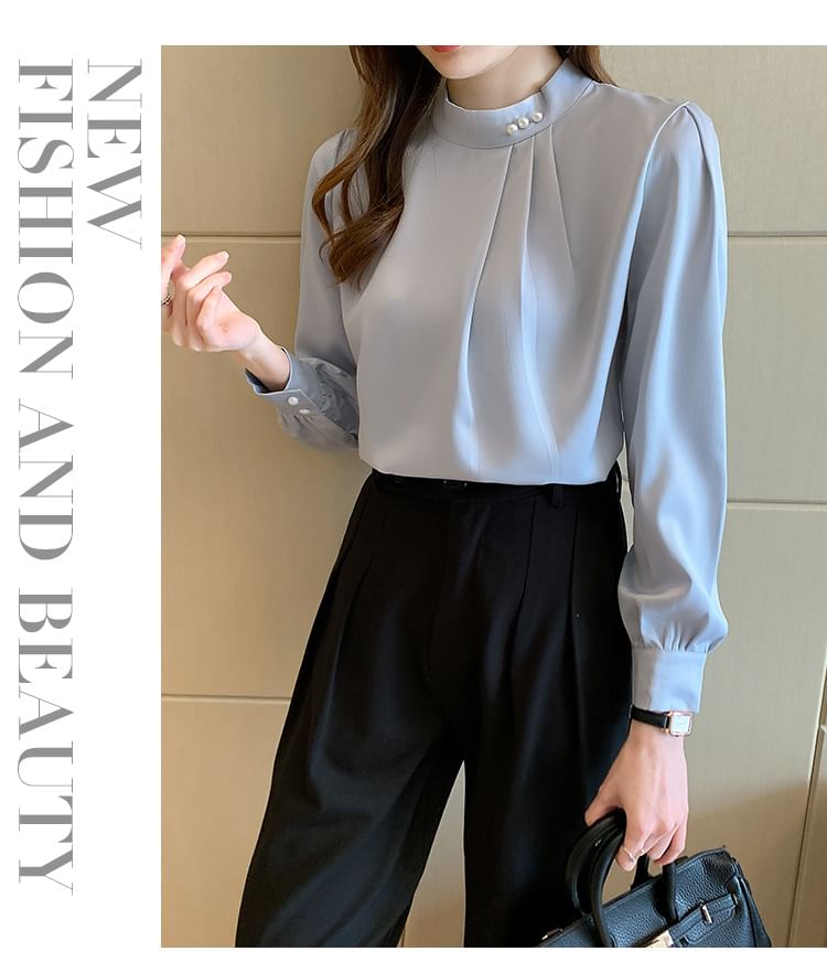 INEN - Blouse met neppe hals en imitatieparels